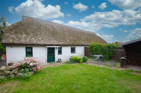 Ferienhaus Storchennest - Doppelhaus mit Terrasse und Garten